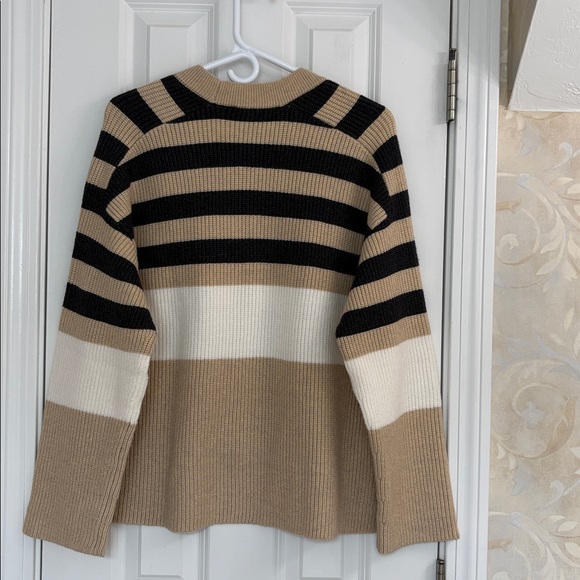 Ann Taylor Weekend Trendy Striped Beige and Charcoal Cardigan Sweater - Picture 8 of 10